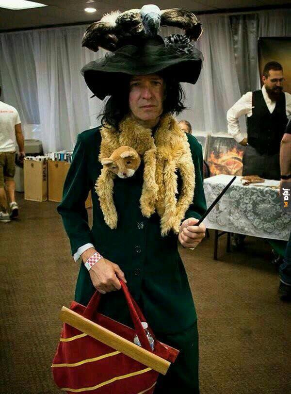 Boggart Snape cosplay