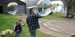 BRB MAKING BUBBLES