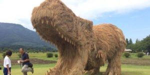 Straw T-Rex