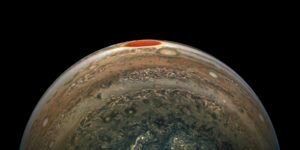 NASA’s Juno spacecraft captured this view of Jupiter’s red spot