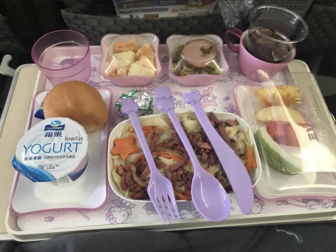 In-flight meal on EVA Airways Hello Kitty Plane