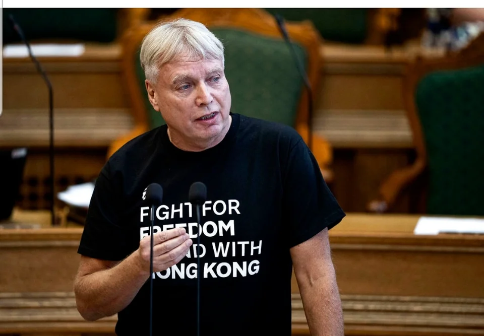 The Danes stand with HK in parliament.
