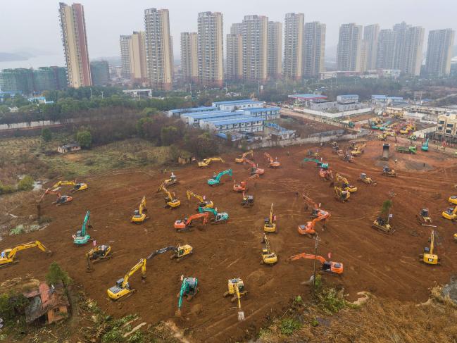 China sets out to build new hospitals in under 10 days.