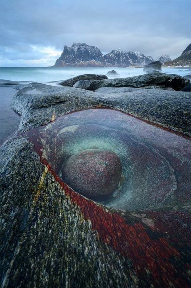 The Dragon's Eye, Norway