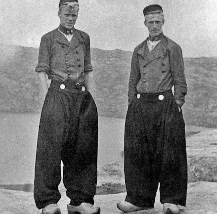 Dutch men in traditional garb, circa 190